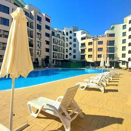 Menada Avalon Apartment