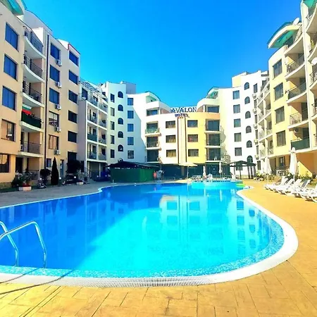 Menada Avalon Apartment