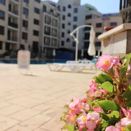 Menada Avalon شقة *